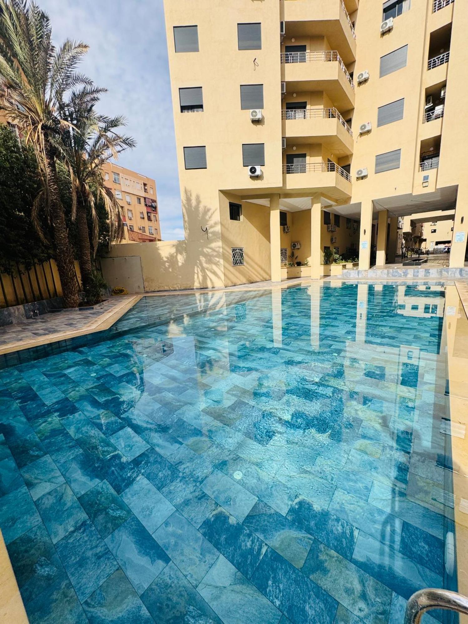 Burj Malak 3ch Confort Piscine Family Apartamento