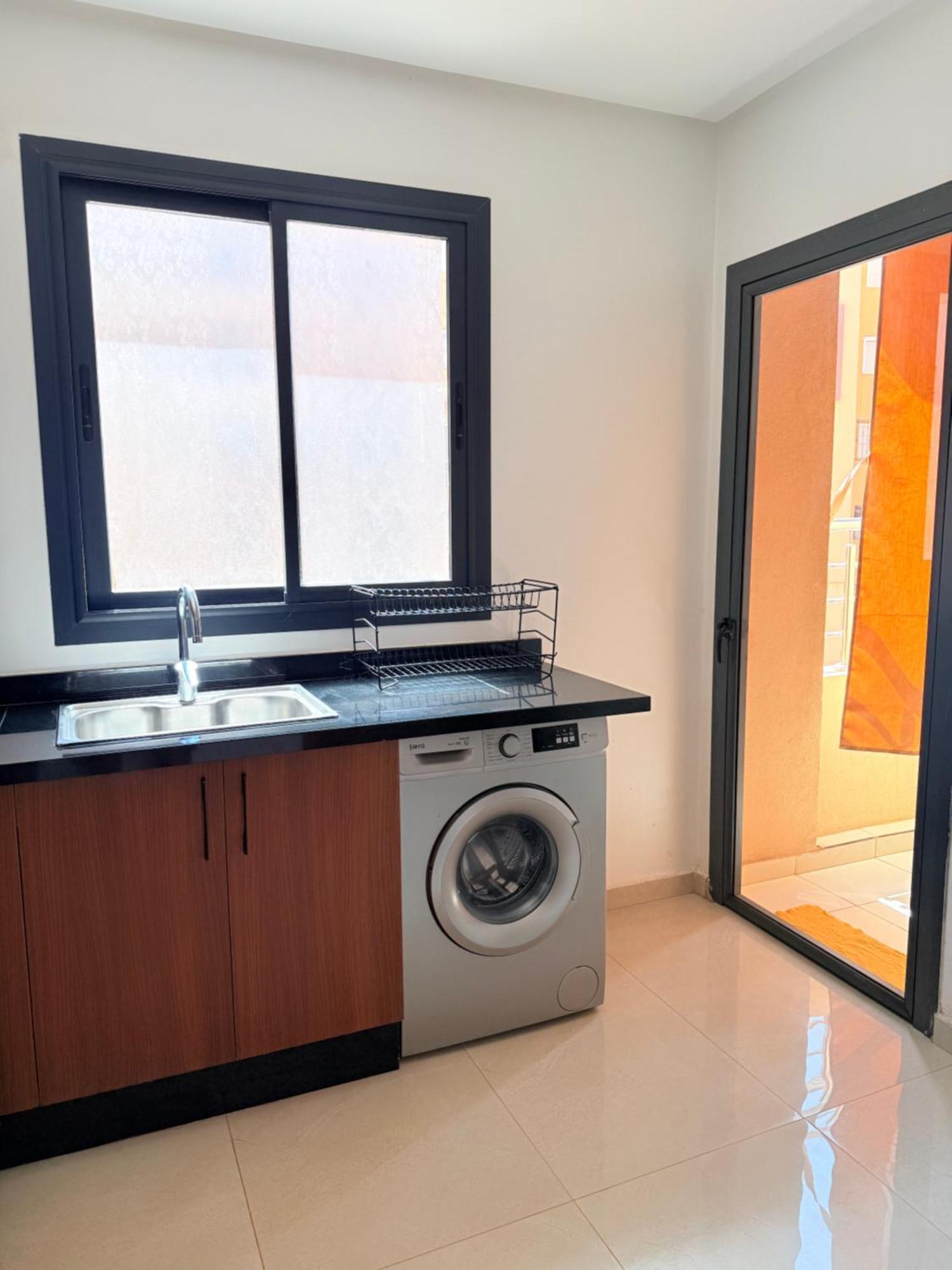 3ch Agreable Familiale Pres De Gueliz Apartment
