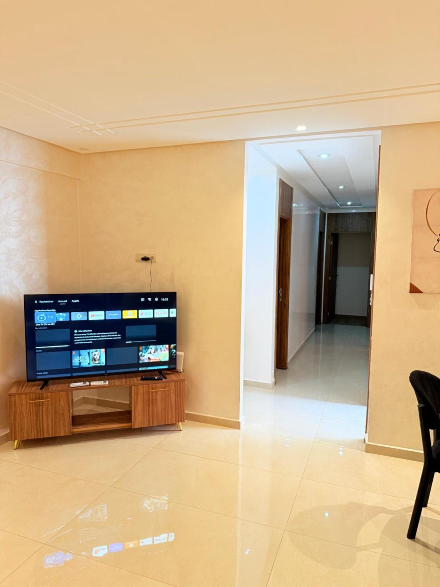 3ch Agreable Familiale Pres De Gueliz Apartment